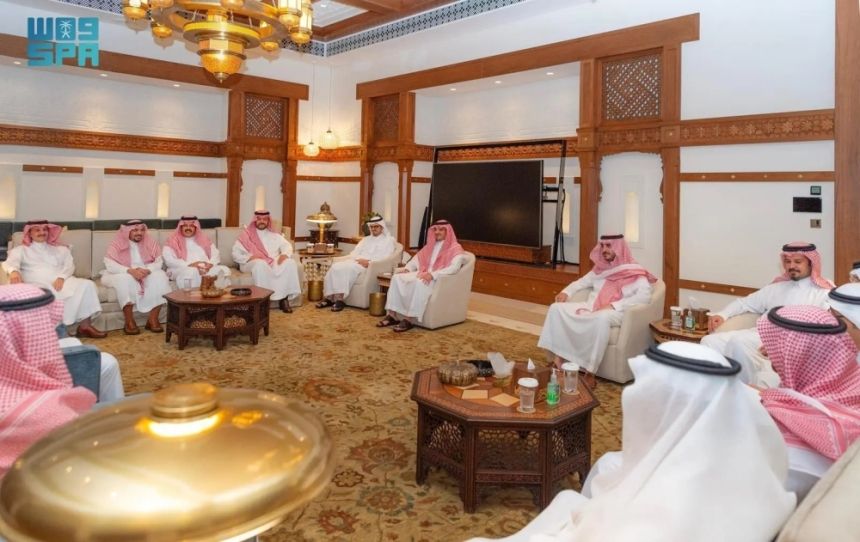 ولي العهد يستقبل أصحاب السمو أمراء المناطق في جدة
