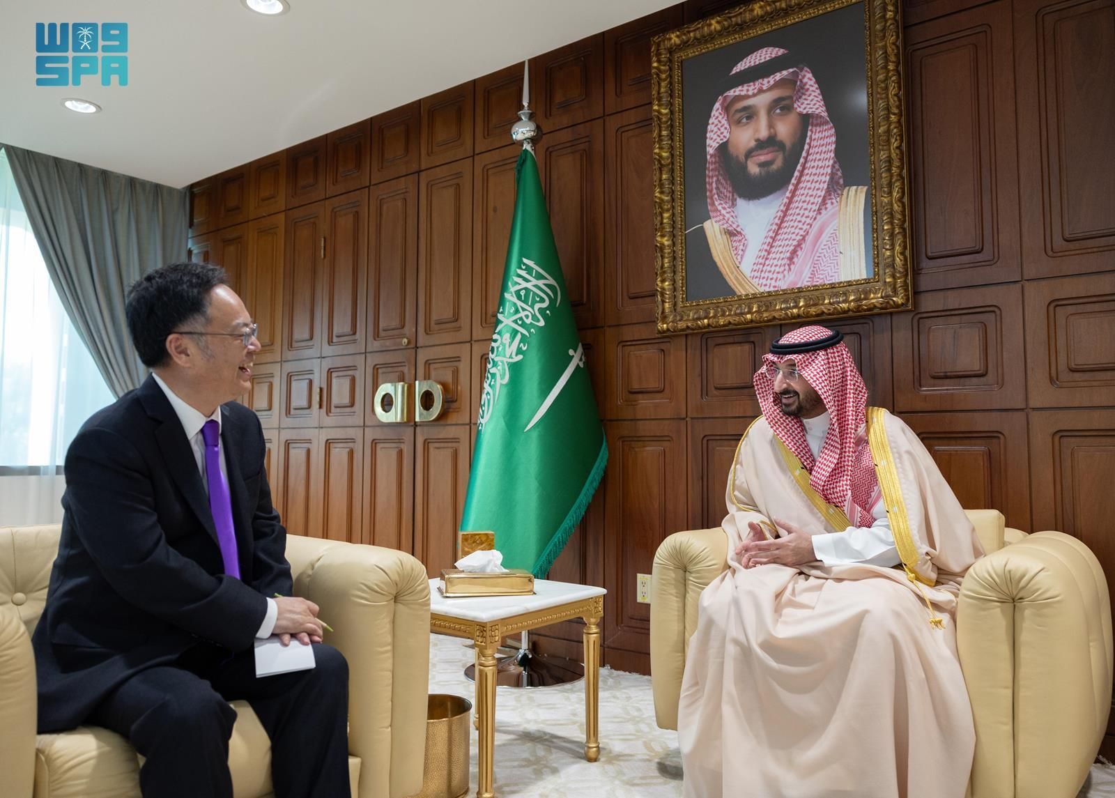 السعودية | وزير الحرس الوطني يستقبل سفير جمهورية الصين الشعبية لدى المملكة
