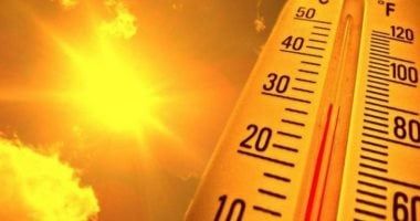 الأرصاد: انخفاض بدرجات الحرارة وفرص أمطار.. والصغرى بالقاهرة 15 درجة