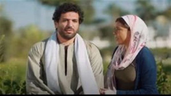 محارب الحلقة 19|حسام يتهم عزيز بمحاولة قتله للغفير وخطوبة أنجي على عنتر