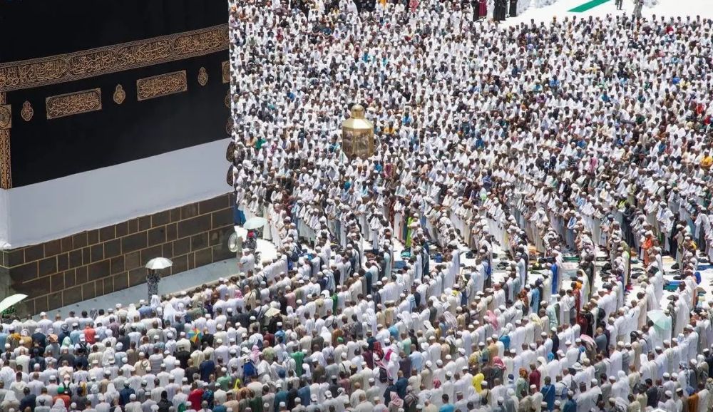 رئاسة الشؤون الدينية تطلق مبادرة "الإكرام في تعظيم البيت الحرام"