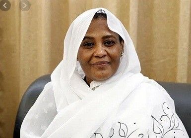 دكتورة مريم الصادق المهدي رفضت الخروج من مصر
