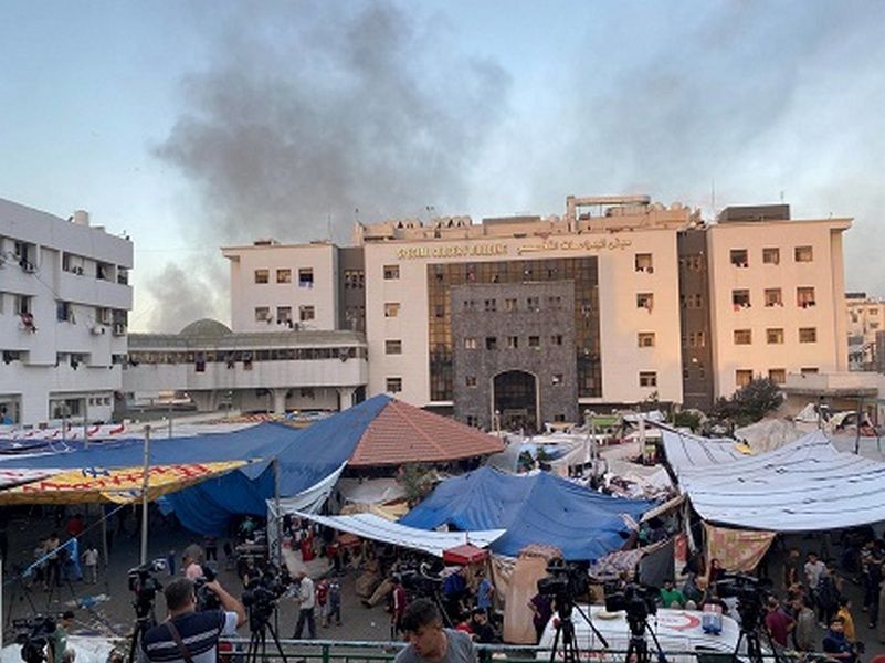 صحة غزة: إسرائيل أعدمت واعتقلت مرافقي مرضى بمستشفى الشفاء
