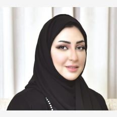 بناء الكفاءات والتميز في بيئة العمل