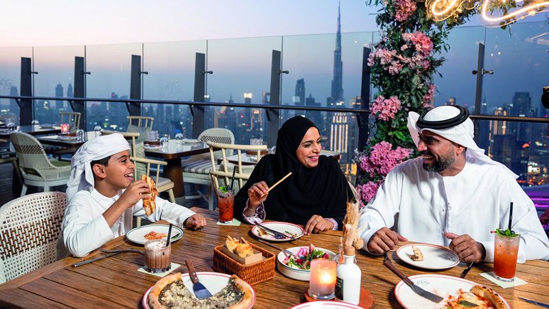 الامارات | دبي عاصمة الذوّاقة.. مهرجان المأكولات يعود بتجارب تستحق الاستكشاف