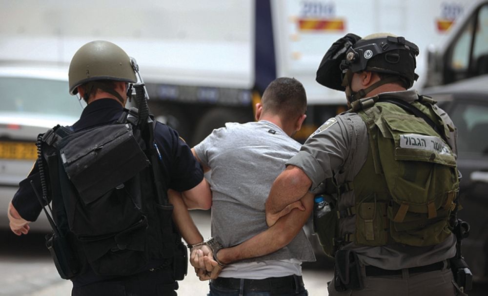 منذ 7 أكتوبر.. قوات الاحتلال تعتقل 7990 فلسطينيًا في الضفة الغربية