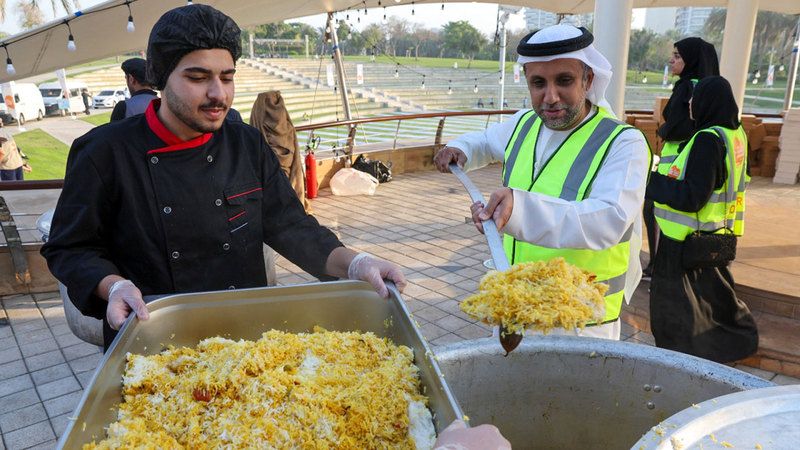 الامارات | «بنك الإمارات للطعام» ينظم إفطاراً لـ 5000 عامل