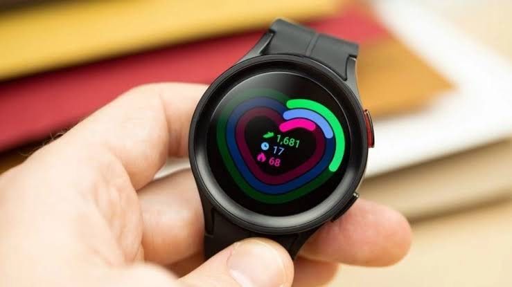 تكنولوجيا: سامسونج تستعد لتقديم ساعة Galaxy Watch FE القادمة