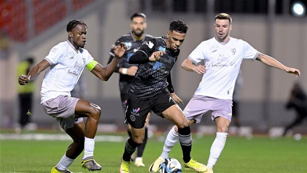 الشباب يتعادل مع الطائي في الدوري السعودي