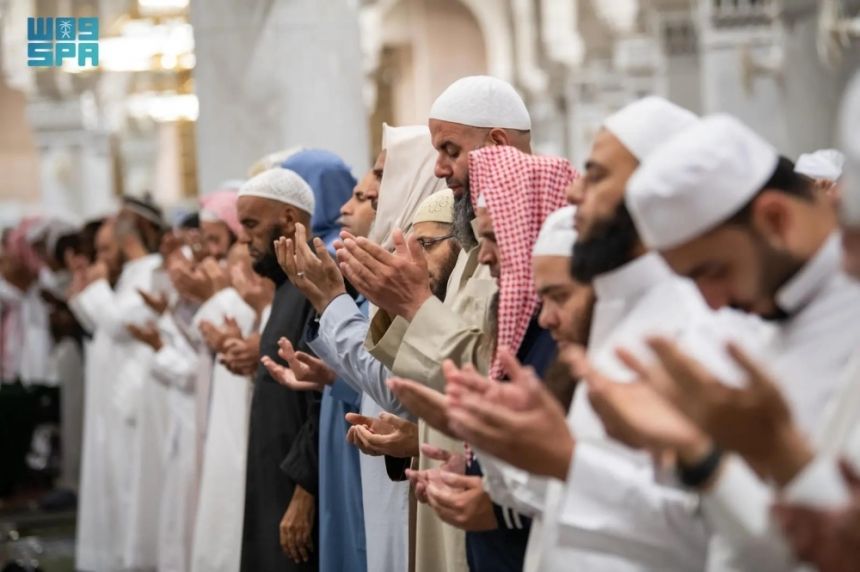 في ليلة 29.. نجاح خطة "رئاسة الشؤون الدينية" لختم القرآن