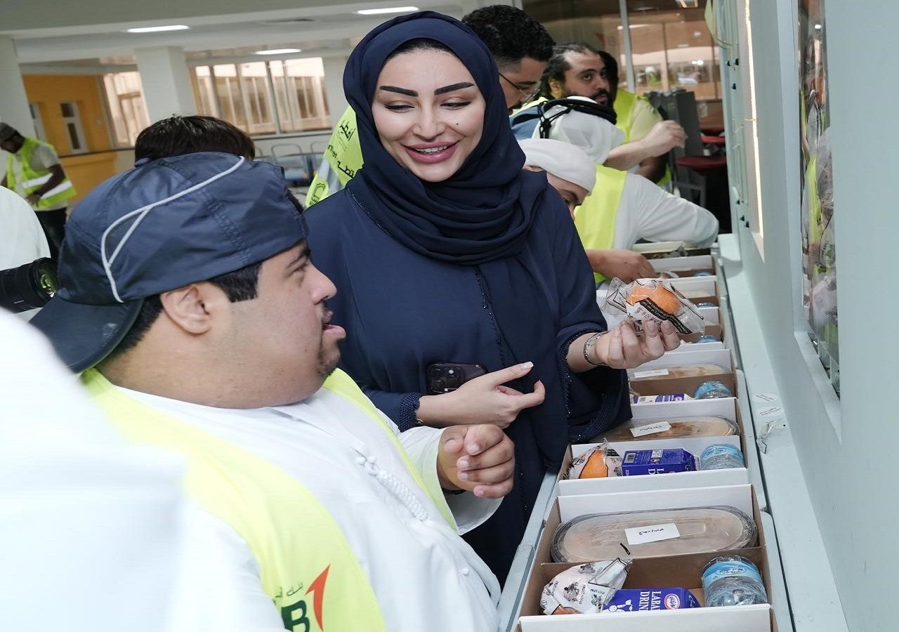 الامارات | "أفطر" تنجح في توزيع أكثر من 55 ألف وجبة خلال شهر رمضان 2024
