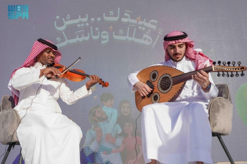صور.. أنشطة ترفيهية وثقافية وفنية بمحمية الإمام تركي احتفالا بالعيد