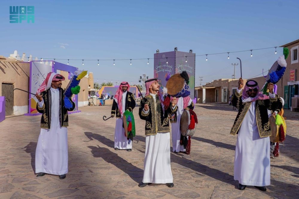 صور.. أنشطة ترفيهية وثقافية وفنية بمحمية الإمام تركي احتفالا بالعيد