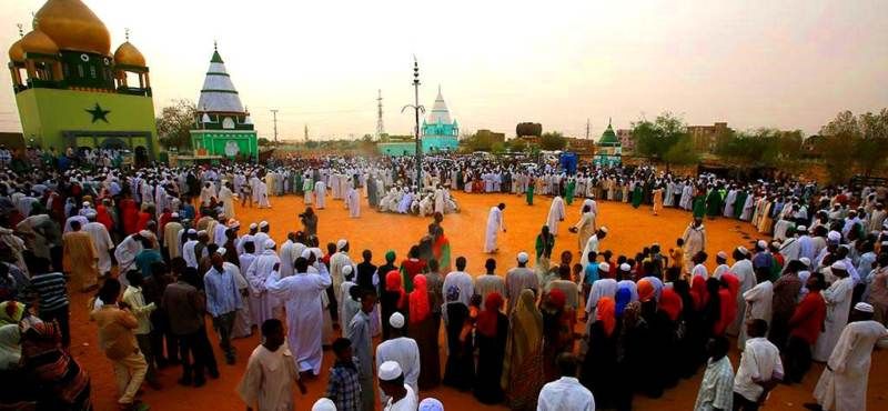 التصوف مذهب أم طريقة حياة؟.. شاهد بالفيديو أستاذة لغويات توضح