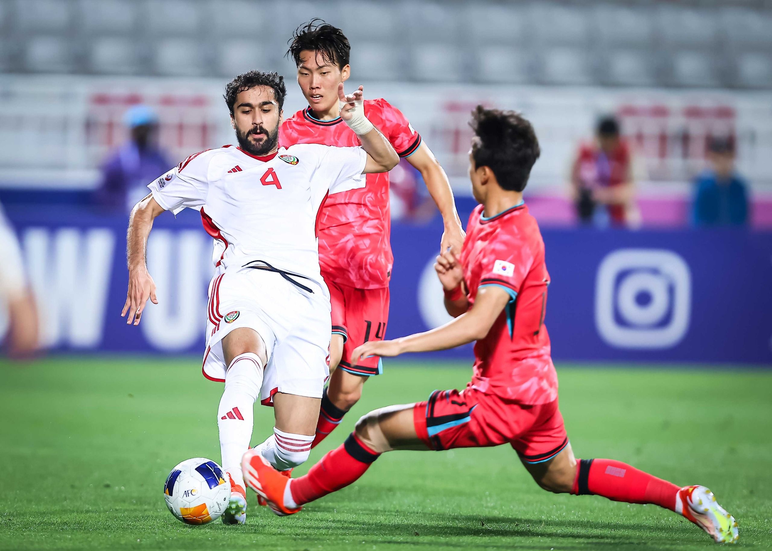 الامارات | «الأولمبي الإماراتي» يخسر أمام كوريا الجنوبية في الوقت القاتل