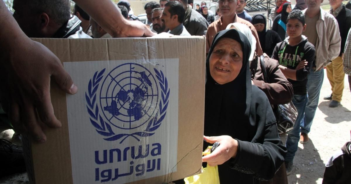 سفراء ودبلوماسيون يطالبون حكومتهم بإعادة تمويل الأونروا