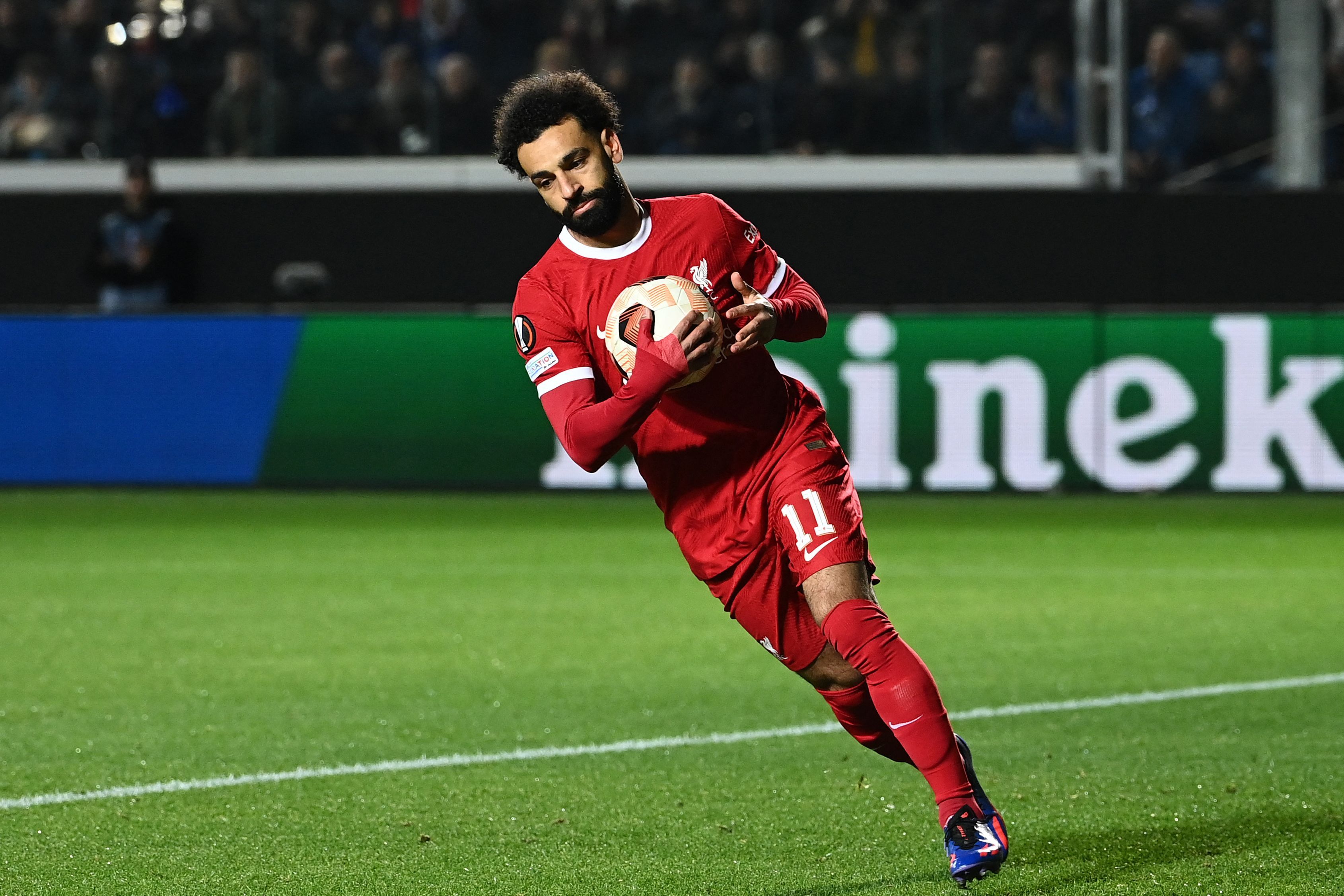 الامارات | محمد صلاح يحرز هدفا ويُهدر أغرب فرصة لليفربول أمام اتلانتا (فيديو)