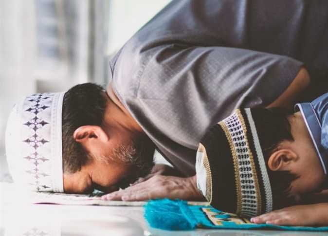 “هتقدمها 60 دقيقة” موعد تغير الساعة ومواقيت الصلاة وتطبيق التوقيت الصيفي 2024.. اعرف هتغير ساعتك امتى