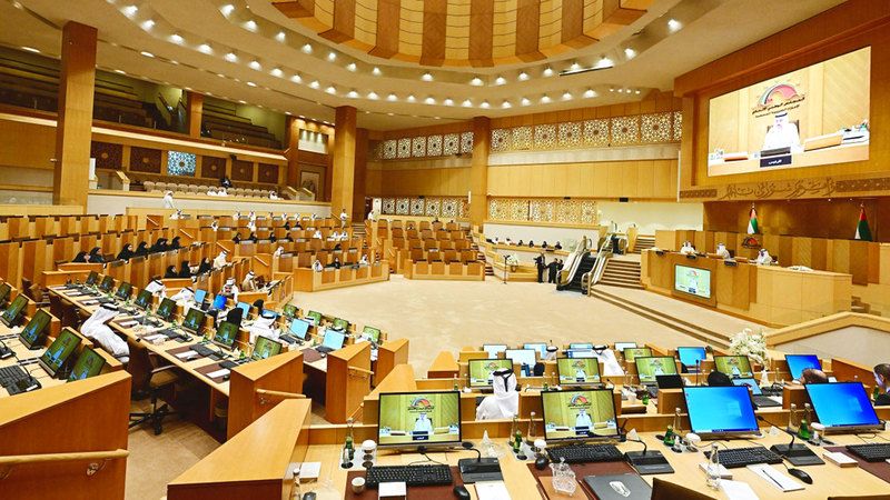 الامارات | 8 توصيات برلمانية بشأن «منح وبرامج الزواج»