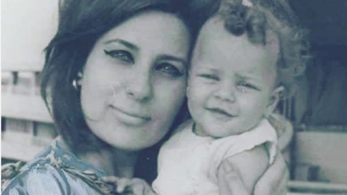 فنانة شهيرة ..غابت عن الساحة لمدة 12سنة وماتت مؤخرًا وأبكت الجميع برحيلها.. أقوياء الملاحظه سيعرفوها!