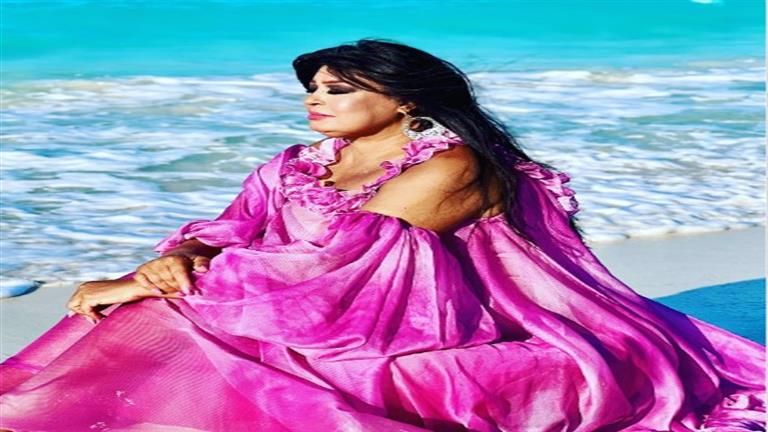 فيفي عبده تعتذر لجمهور الكويت.. تعرف على السبب