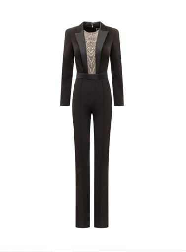 ياسمين عز ونيللي كريم بنفس الـ Jumpsuit.. أيهما بدت أجمل؟ – أحكم بنفسك