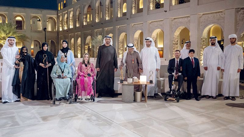 الامارات | المكرمون بجائزة أبوظبي: حفاوة استقبال رئيس الدولة وحديثه إلينا أكبر من أي تكريم