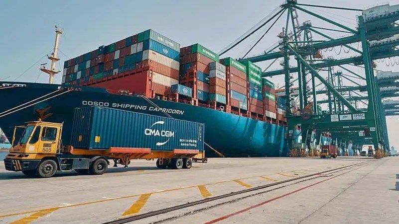 “موانئ”: إضافة خدمة الشحن “TPA” إلى ميناء الملك عبدالعزيز بالدمام