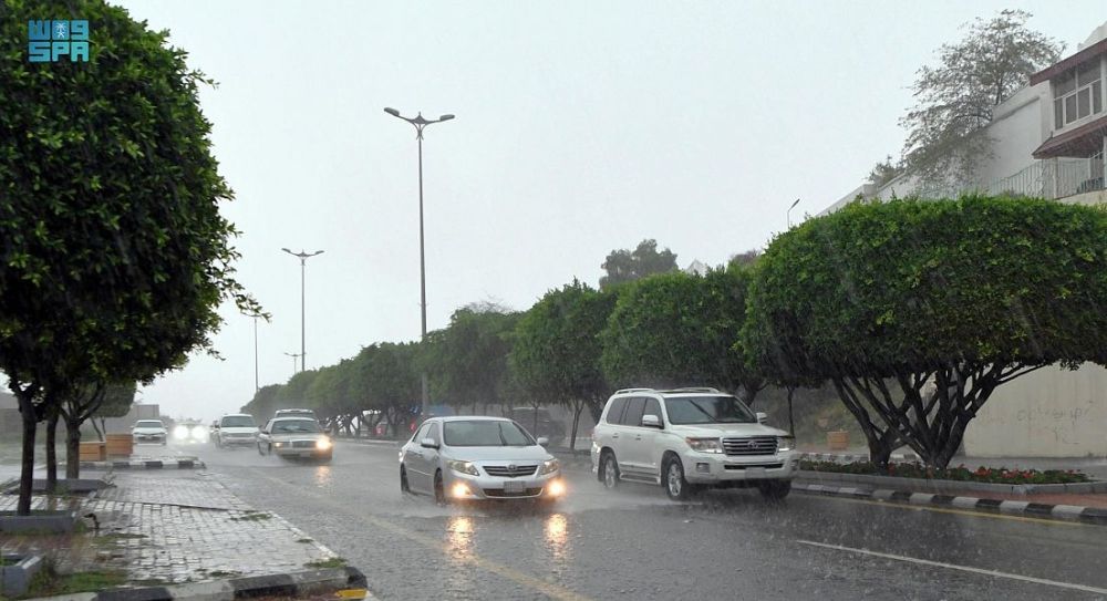 "الأرصاد" ينبه من أمطار على عدد من محافظات مكة المكرمة