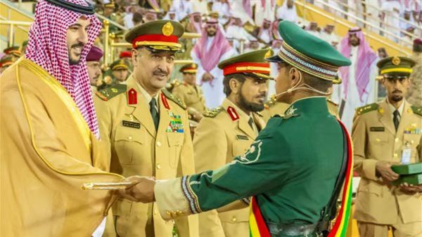 كلية الملك عبدالعزيز الحربية الأكثر بحثًا على جوجل (صور حفل تخريج الدفعة82)