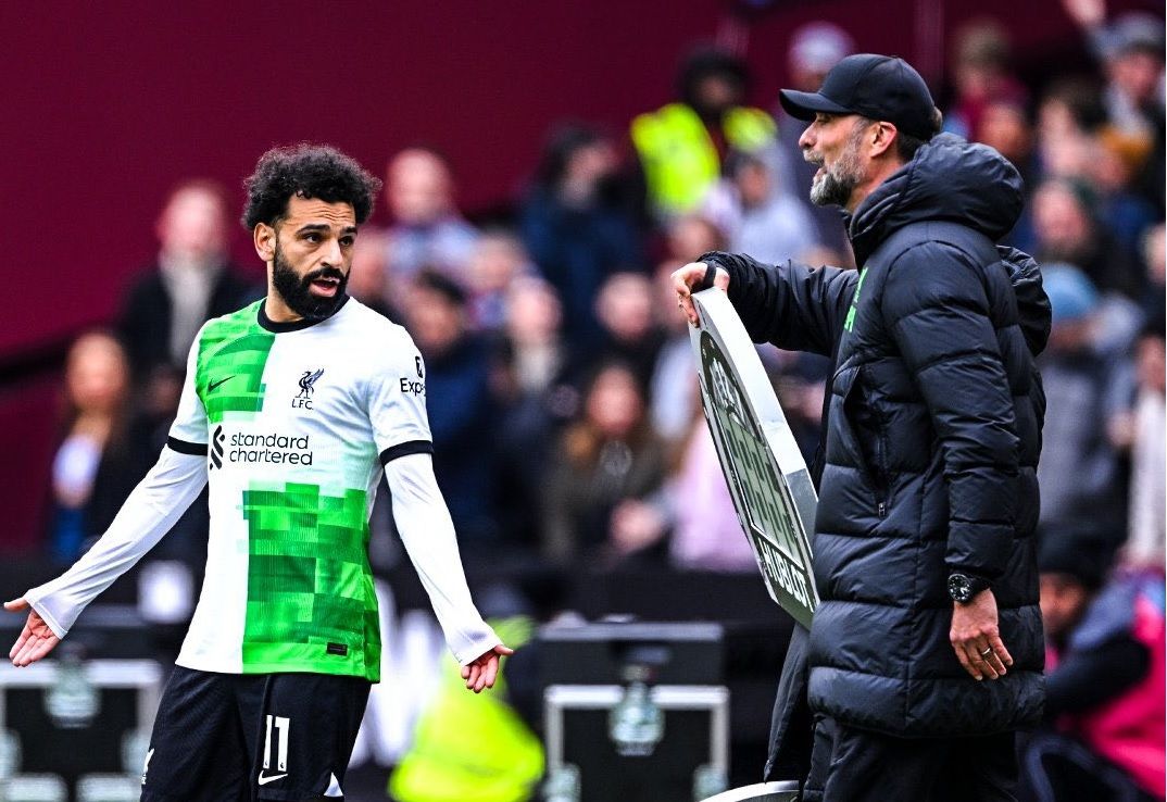 الامارات | "ليفربول يحترق".. مشادة بين صلاح وكلوب ونونير يفصل بينهما! (فيديو)