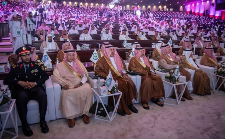 "البنيان": قطاع التعليم يحظى بدعم سخي ورعاية من القيادة