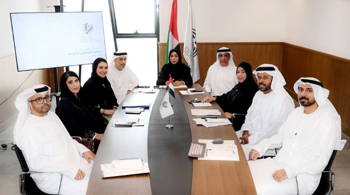 الامارات | فضيلة المعيني أول امرأة تترأس جمعية الصحفيين الإماراتية