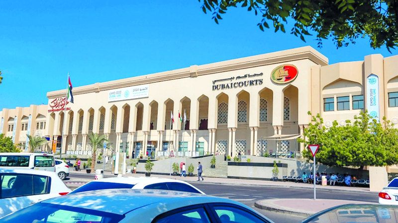 الامارات | إلزام «نزيل متهرب» بسداد 104 آلاف درهم لفندق