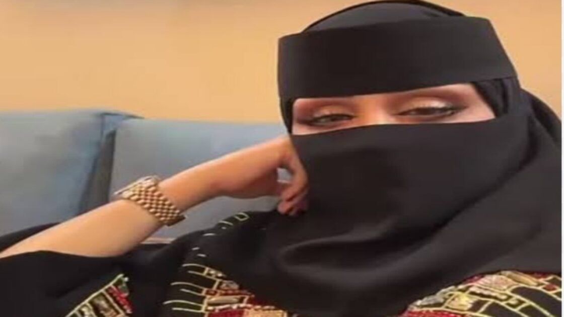 فيديو.. صيتة السبيعي تفاجئ أحد المعجبين وتهديه سيارة مرسيدس جي كلاس الفخمة