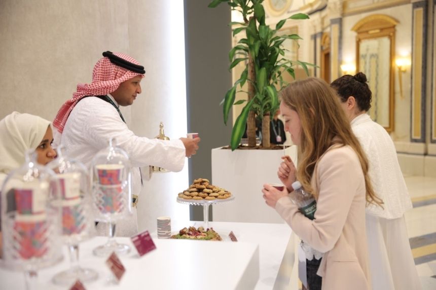 بجولة سياحية.. "روح السعودية" ترحب بزوار المنتدى الاقتصادي العالمي