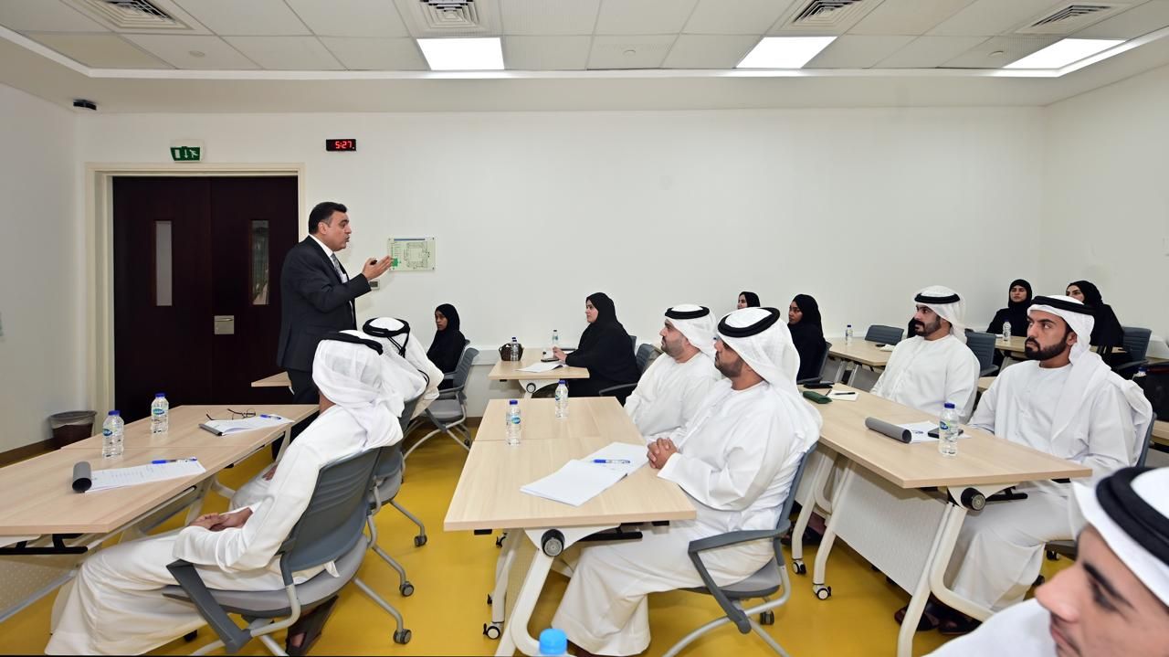 الامارات | "الشؤون الإسلامية" وأكاديمية الإعلام الجديد تطلقان برنامجا مشتركا لتدريب صناع محتوى في المجال الديني