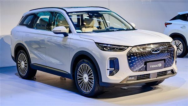 شيري تكشف عن السيارة "تيجو 9" PHEV 