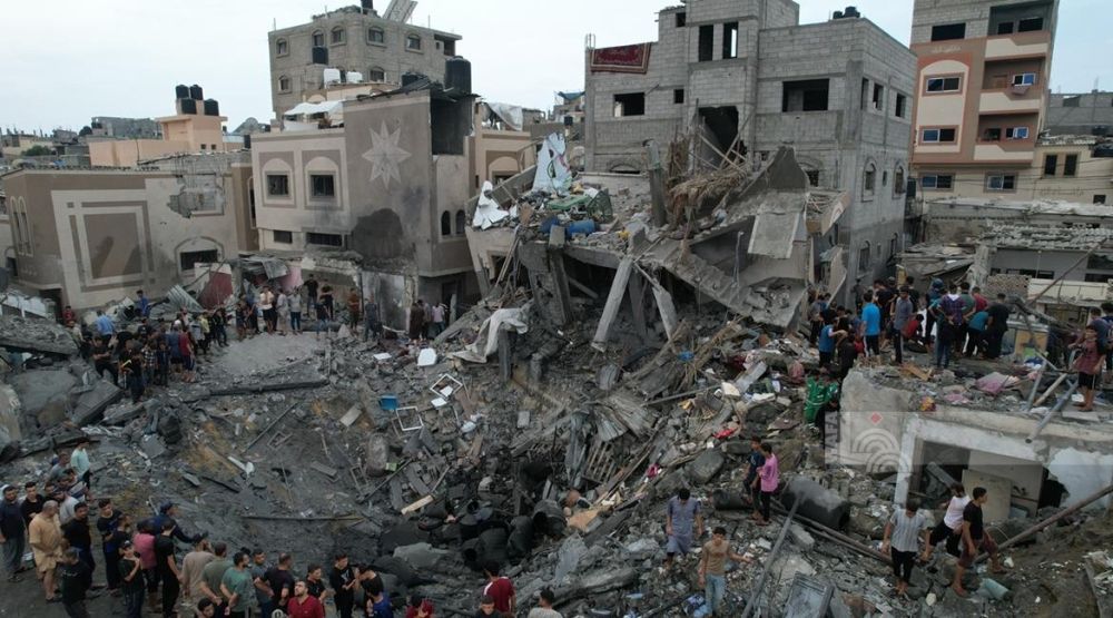 غزة.. استشهاد 6 فلسطينيين في غارات إسرائيلية على مخيم النصيرات