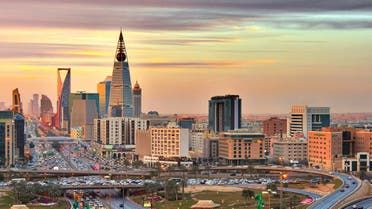 الخليج اليوم .. كبرى البنوك العالمية تتسابق لاتخاذ الرياض مركزاً إقليمياً لها