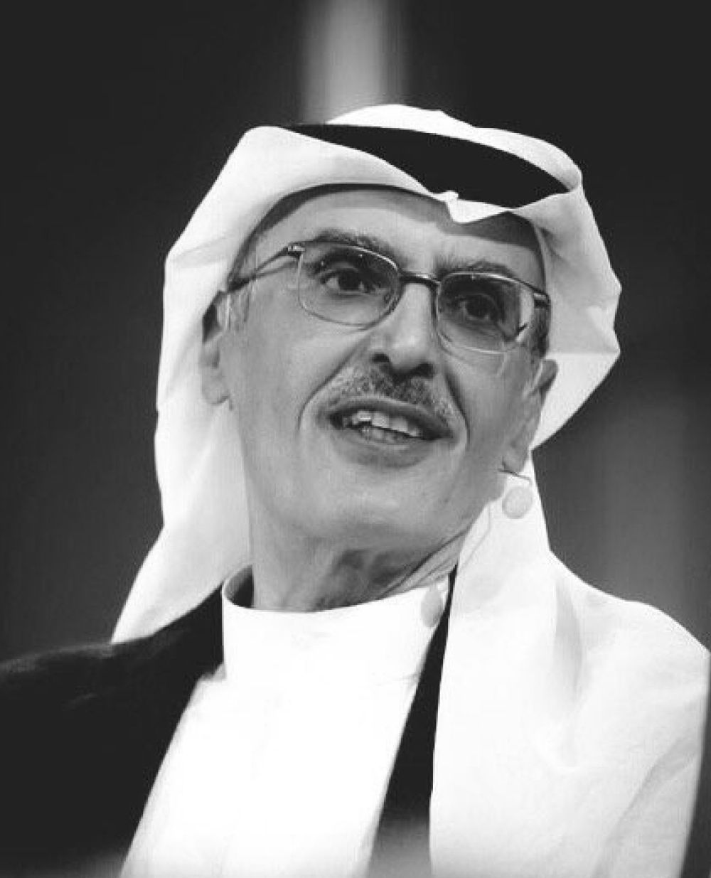وداع البدر.. كيف نعت الصحف العربية "مهندس الكلمة"؟