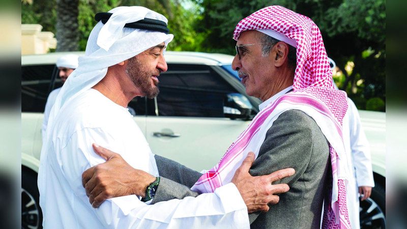 الامارات | رئيس الدولة ينعى الشاعر الأمير بدر بن عبدالمحسن