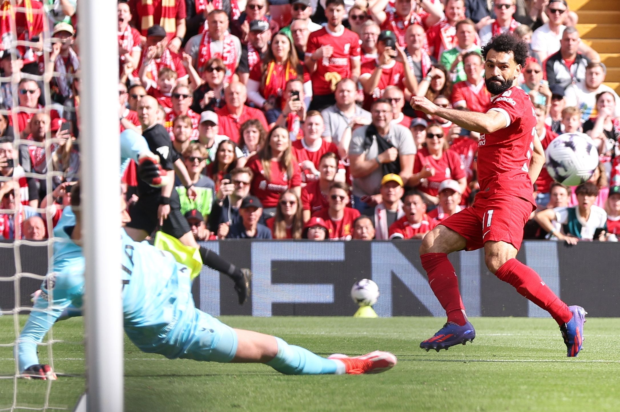 الامارات | محمد صلاح أول لاعب في تاريخ الدوري الإنجليزي يحقق هذا الإنجاز