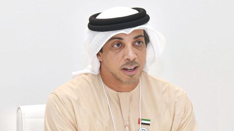 الامارات | منصور بن زايد: قواتنا المسلحة داعم قوي لمسيرة نهضة الدولة
