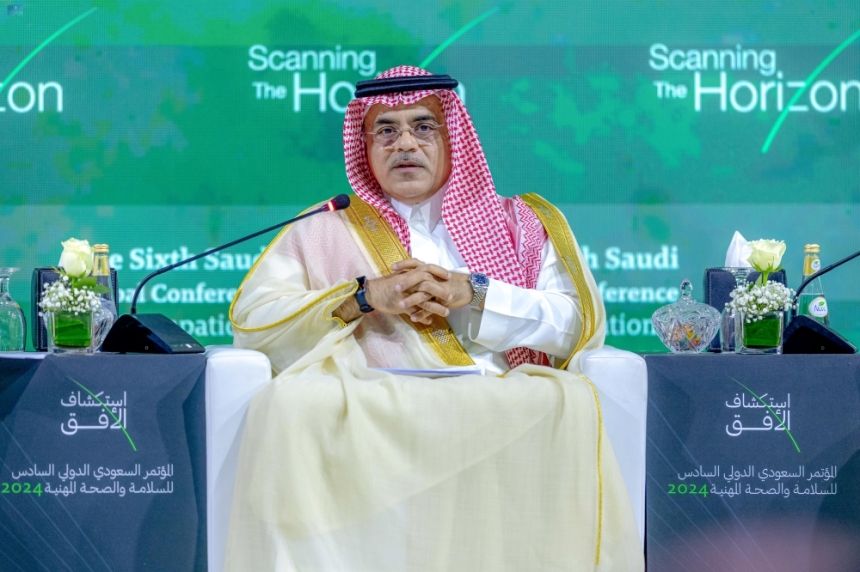 الصناعة: جهود حثيثة لتعزيز السلامة والصحة المهنية في منشآت العمل