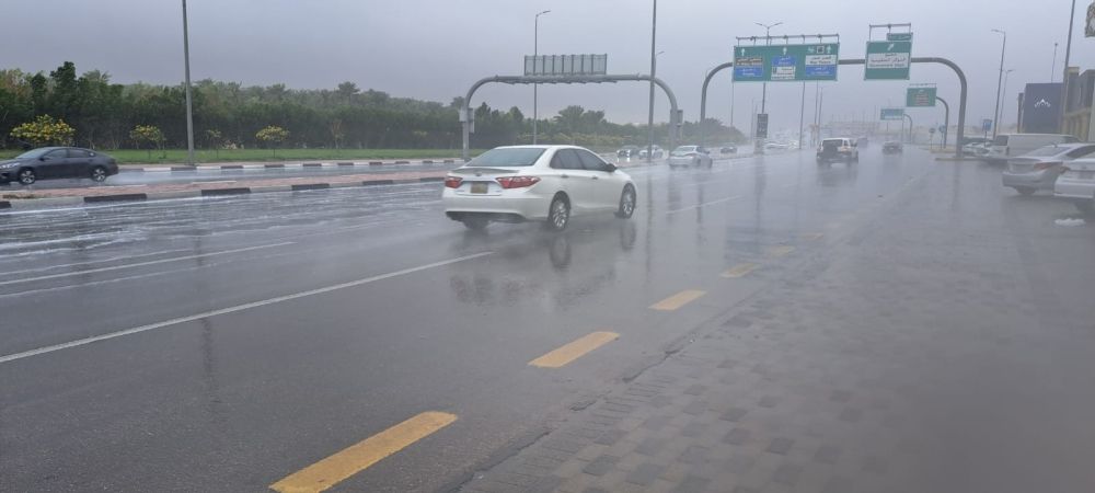 طقس السعودية.. أمطار غزيرة على عسير