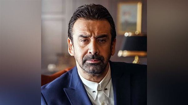 جنازة وعزاء والدة كريم عبدالعزيز.. اليوم