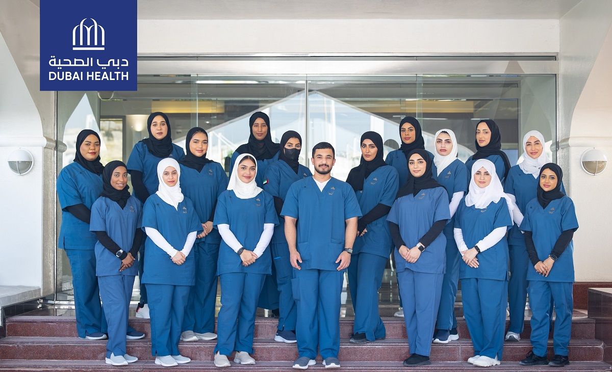 الامارات | "دبي الصحية" تستقطب دفعة جديدة من الممرضين والممرضات المواطنين إلى كوادرها الطبية