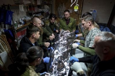 قمة البحرين تدعو لنشر قوات حماية دولية بفلسطين لحين تنفيذ حل الدولتين