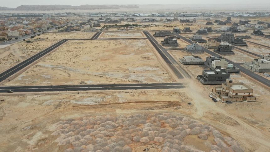 في هجر والعيون.. خطط مرحلية لسفلتة مخططات المنح بالأحساء